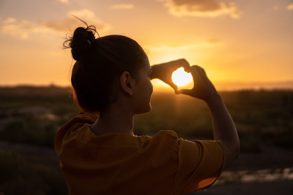 Embracing Self-Compassionate Forgiveness: Inspiring Pathways to Inner Healing