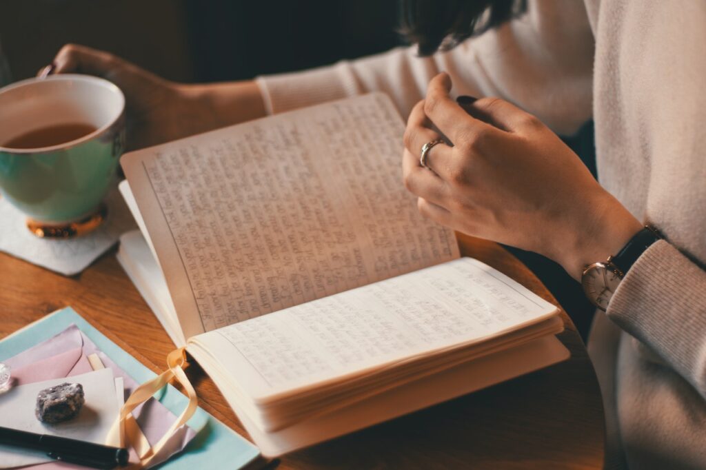 Unleash Your Creative Spirit Inspiring Self-Expression Practices for Personal Fulfillment